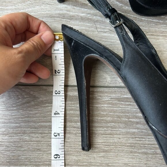 Vera Wang Lavender Black Satin Bows Platform Pump - Picture 15 of 16